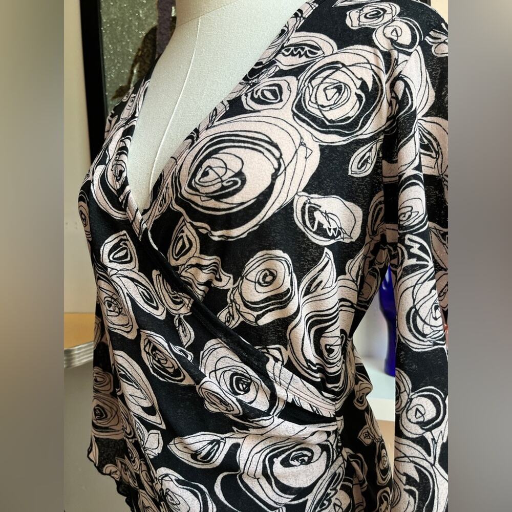 Y2K Floral Wrap Top | Pink Rose Print Mesh Blouse | Flared Sleeve | Size L - Picture 8 of 9